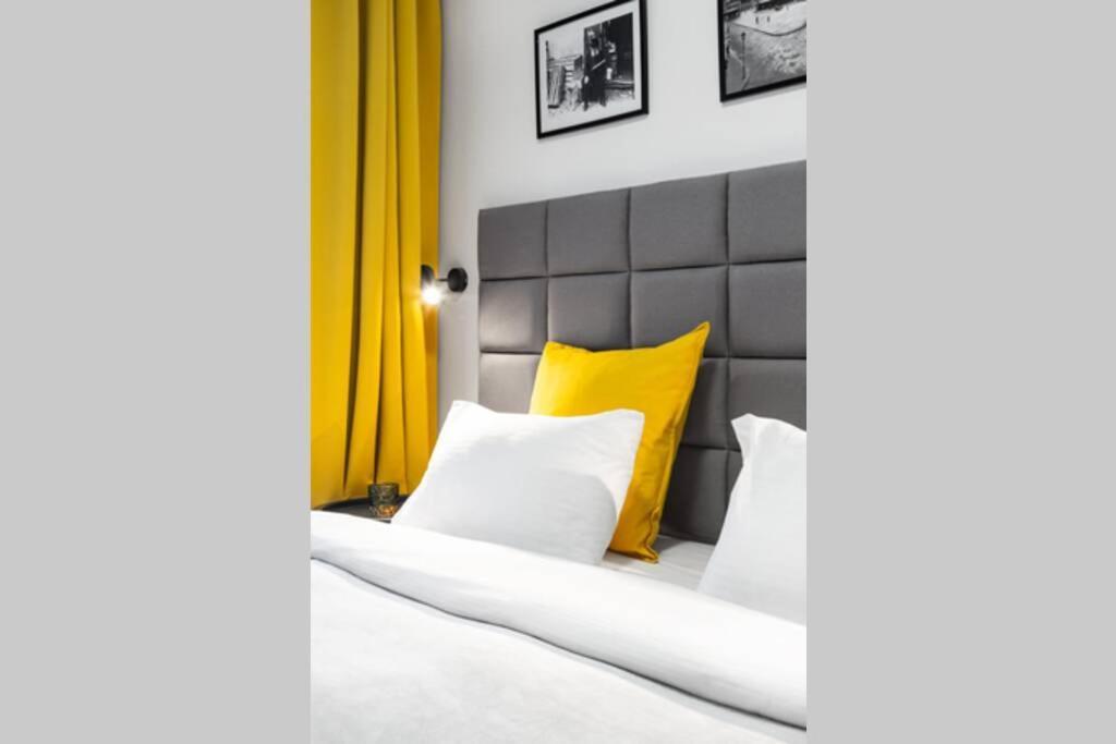 Househost Apartment: Miodowa 42/8A Street Krasków Εξωτερικό φωτογραφία
